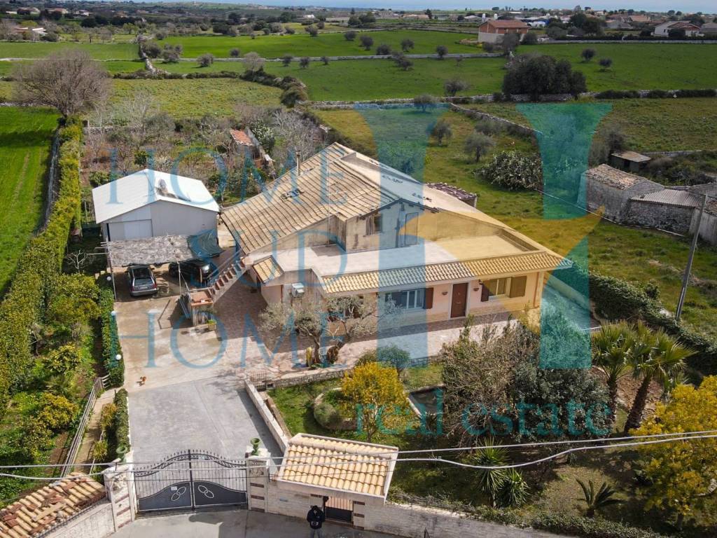 Villa a Noto in Via Tommaso Fazello, 228 - Foto 4