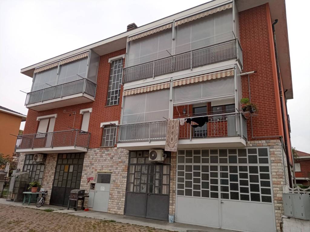 Appartamento a Poirino in Via Fratelli Melano, 34 - Foto 2