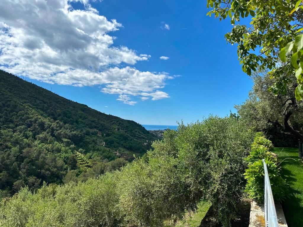Villa a Vallebona in Via Giacomo Matteotti, 19 - Foto 2