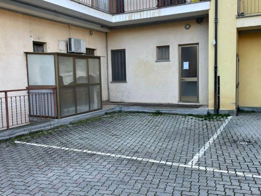 Box / garage a Caraglio in Via Vecchia di Cuneo, 3 - Foto 2