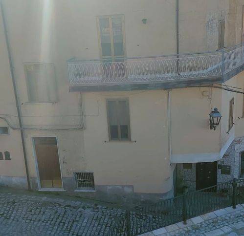 Rustico / casale a Padula in Via Cairoli 15 - Foto 3