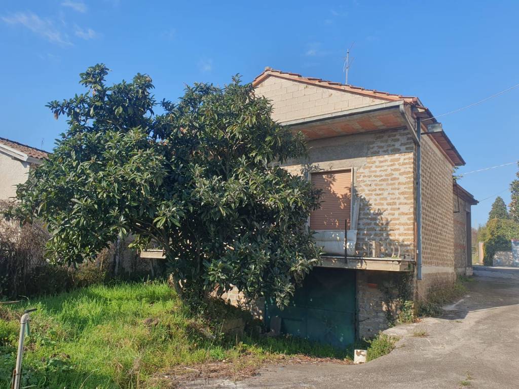 Villa a Frosinone in Via Cavoni, 9 - Foto 4