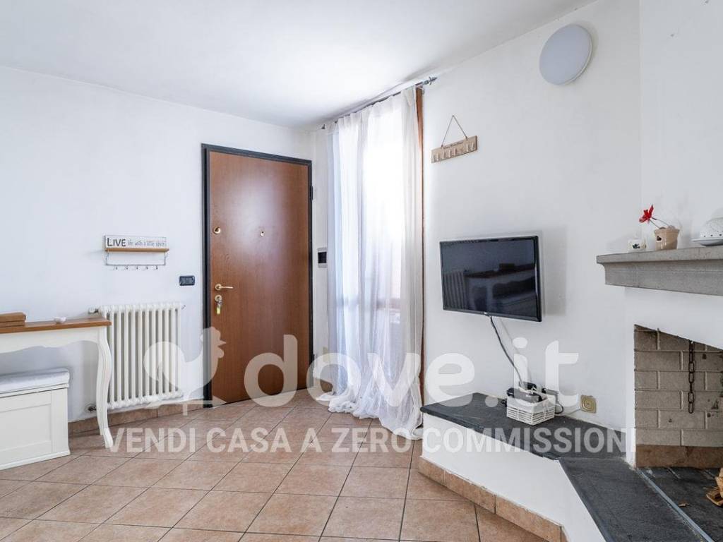 Attico / mansarda a Casnate con bernate in Via G. Marconi, 18 - Foto 3