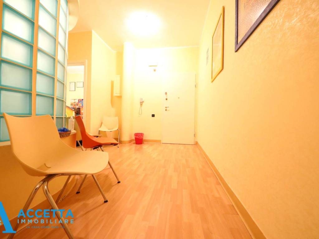 Appartamento a Taranto in Via Emilia , 113 - Foto 4