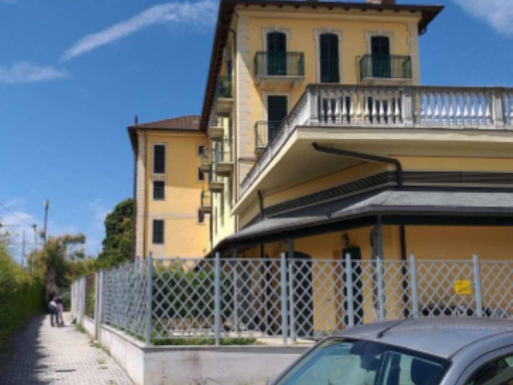 Appartamento a Ovada in corso Italia 55-61 - Foto 2