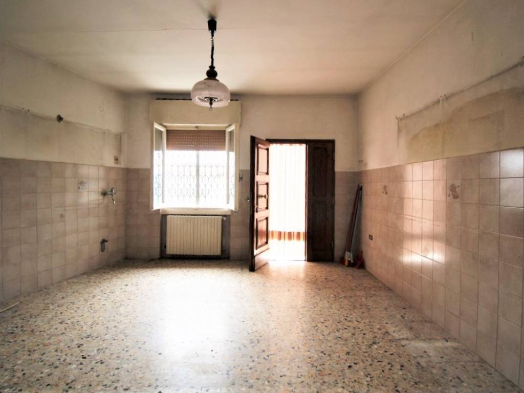 Casa indipendente a Montevarchi in Via di Ricasoli - Foto 5