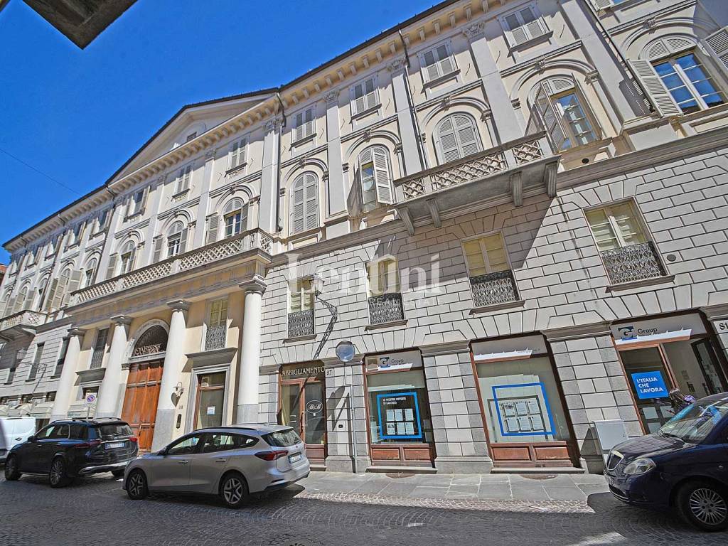 Appartamento a Casale monferrato in Via Giovanni Lanza, 91 - Foto 3