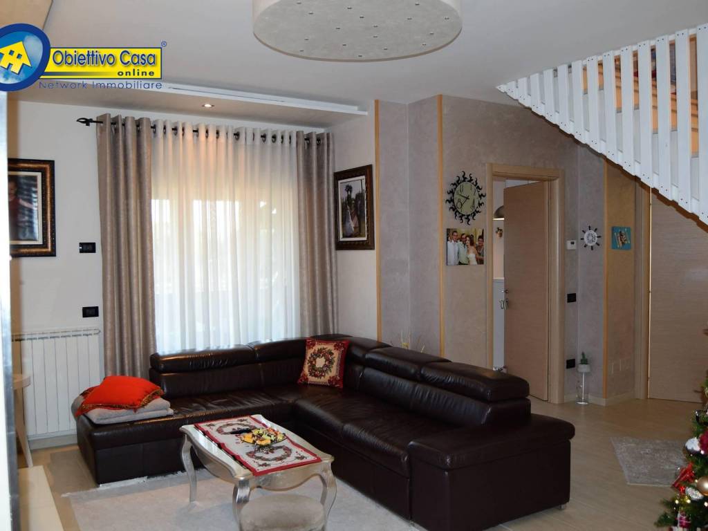 Appartamento a Bellante in Via Gramsci molino san nicola, 12 - Foto 2