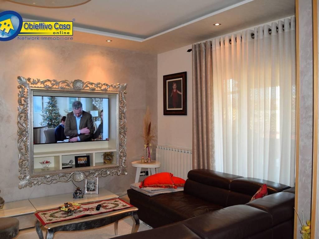 Appartamento a Bellante in Via Gramsci molino san nicola, 12 - Foto 3