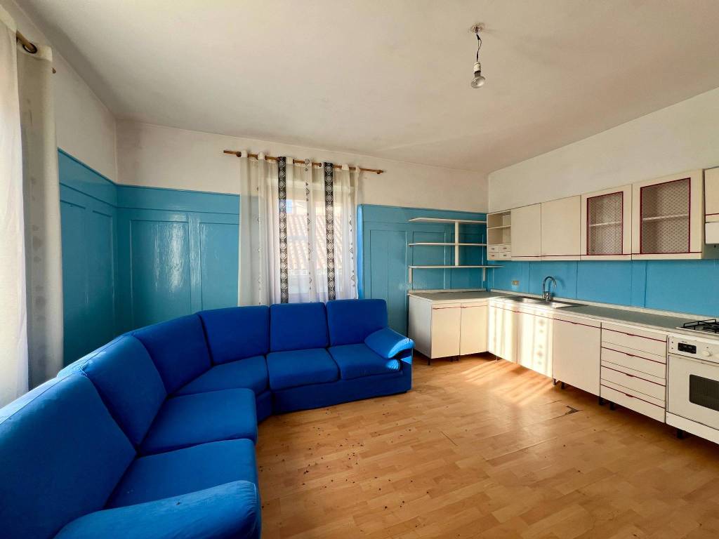 Rustico / casale a Borgo d'anaunia in Piazza Dante Alighieri, 5 - Foto 4