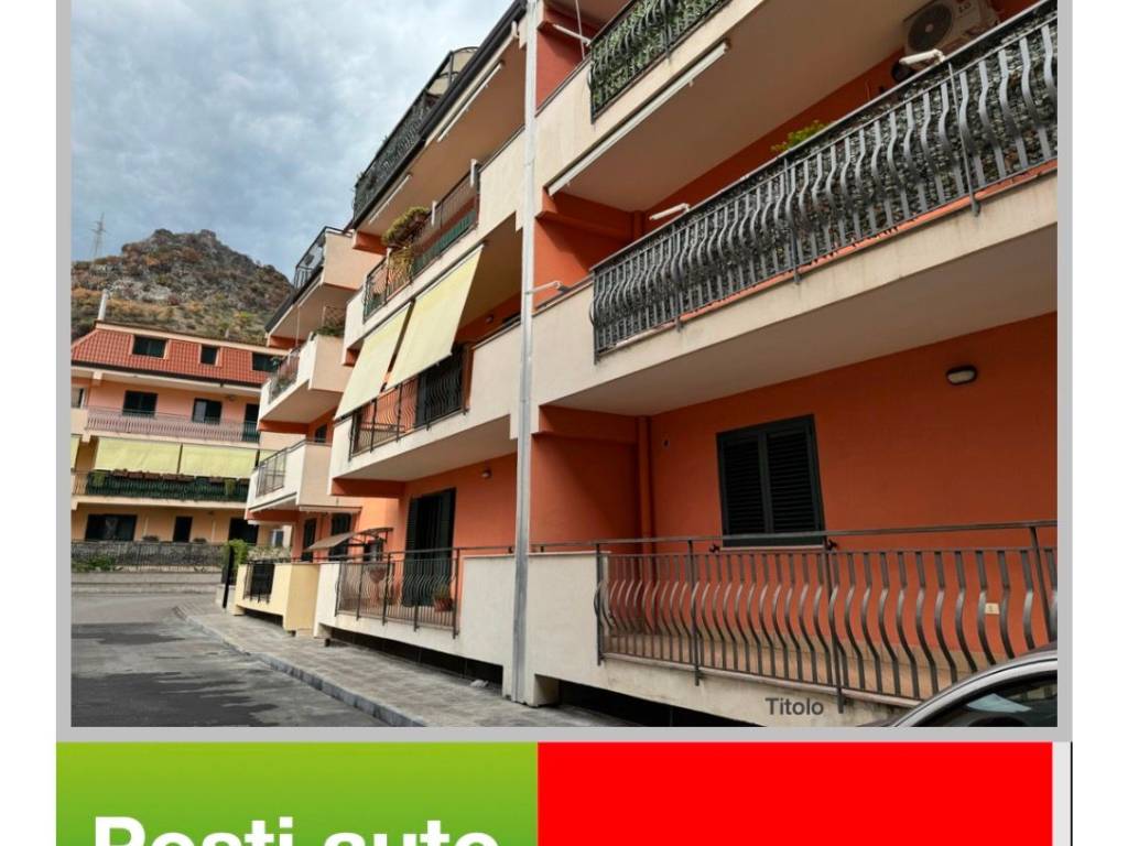 Box / garage a Nocera superiore in Via Giuseppe Garibaldi, 86 - Foto 4