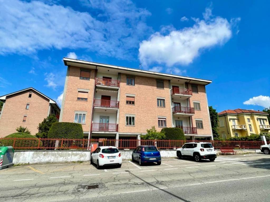 Appartamento a Asti in via Conte Verde, 192 - Foto 2