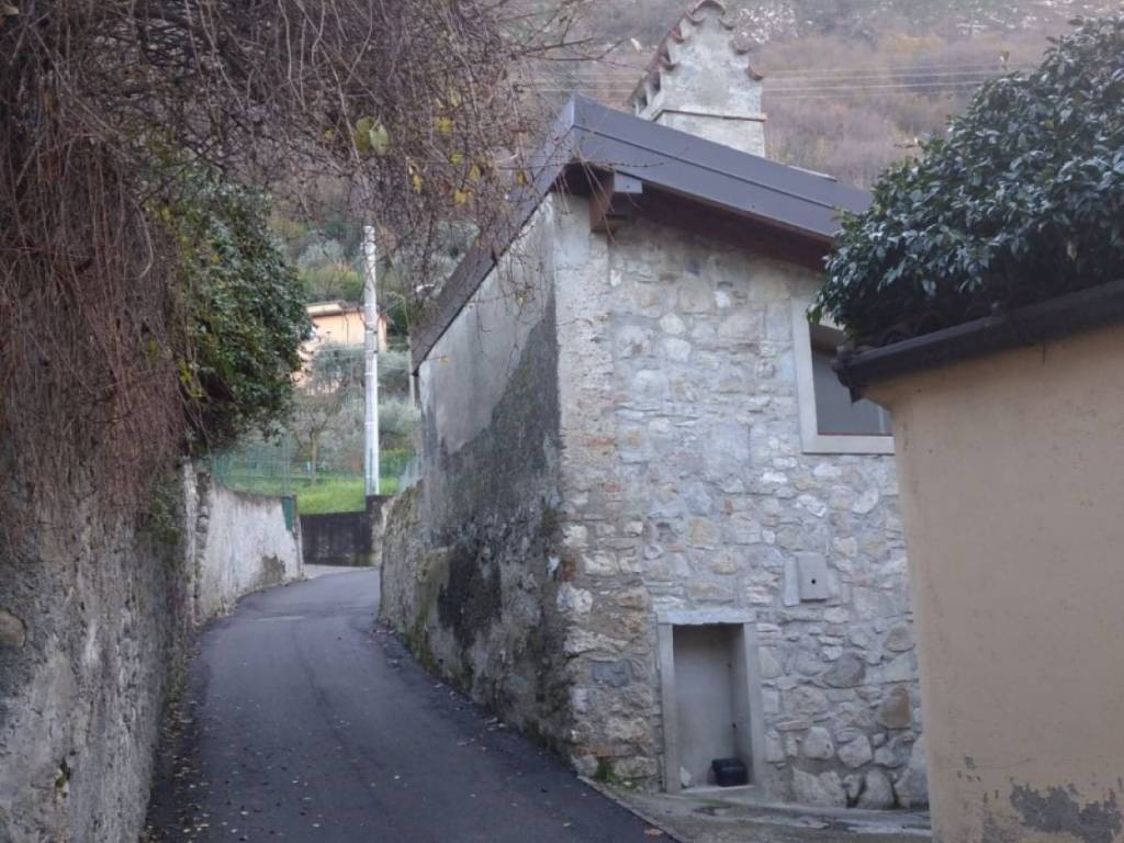 Appartamento a Iseo in Via volontari del sangue 5 , - Foto 4