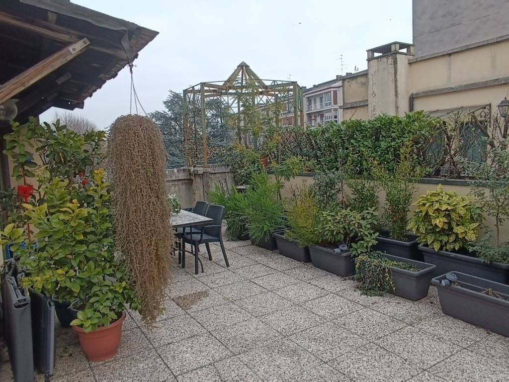 Attico / mansarda a Gallarate in Via Luigi Borghi, 3 - Foto 2