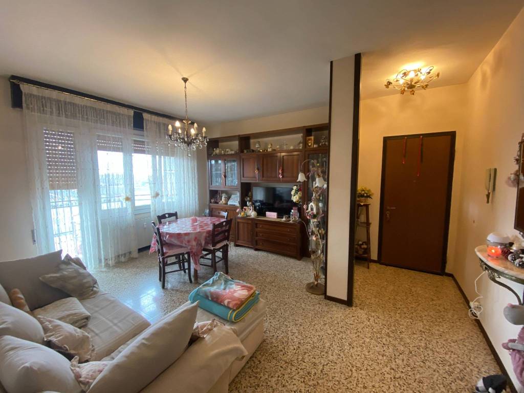 Appartamento a Novara in Via Arturo Farinelli, 6 - Foto 4