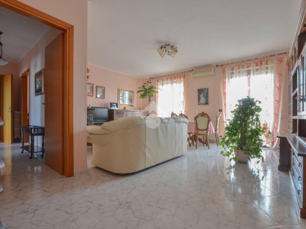 Appartamento a Conversano in Via Sassari - Foto 3