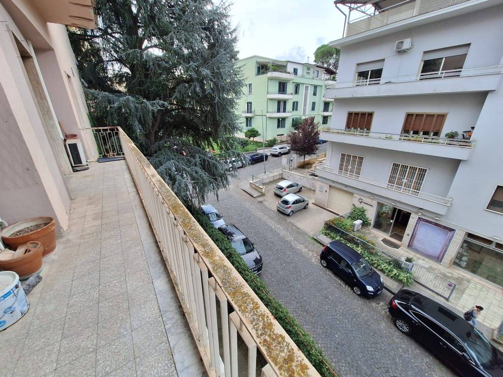 Appartamento a Benevento in Via Filippo Raguzzini - Foto 5