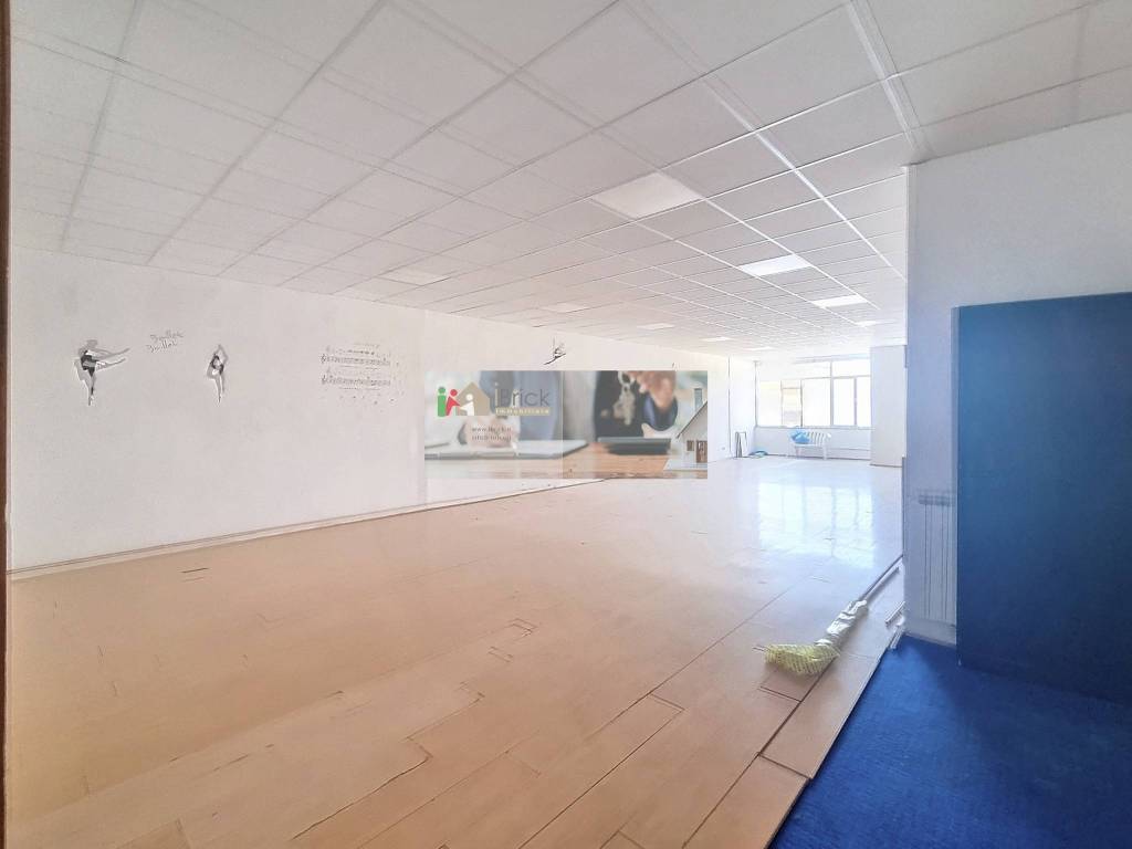 Appartamento a Aprilia in Via degli Olivi - Foto 3