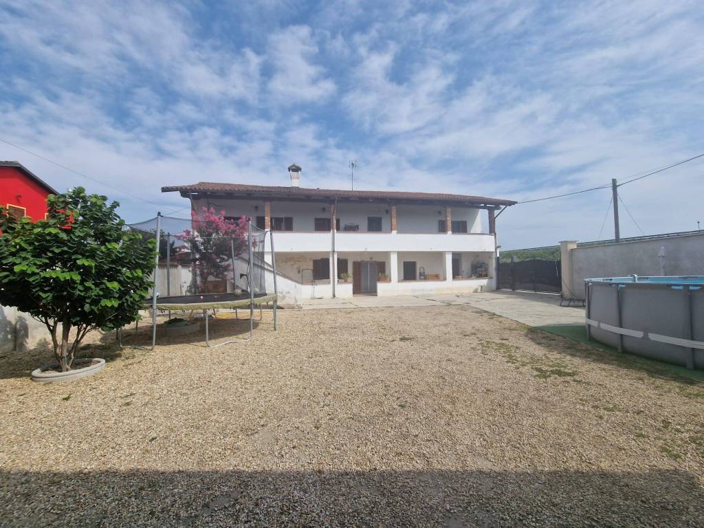 Rustico / casale a Caramagna piemonte in Strada Caporali, 51 - Foto 2