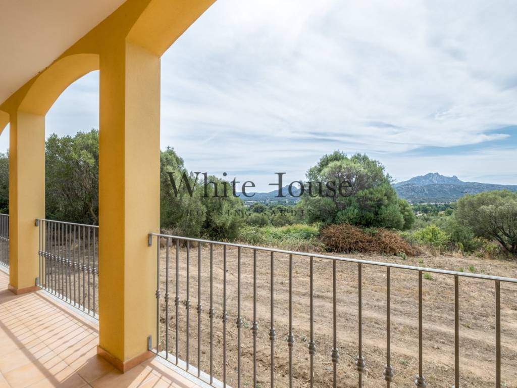 Villa a Arzachena in SS125 Orientale Sarda s.n.c - Foto 4