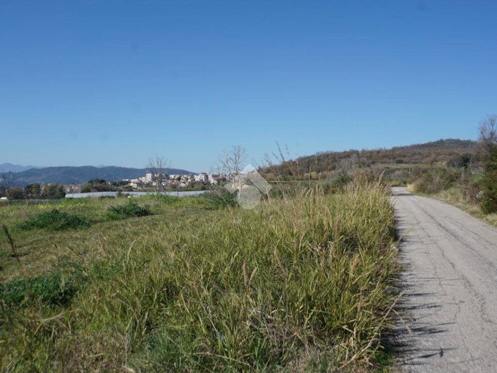Terreno a Montecorvino pugliano in Via Comone dello Statuto - Foto 2