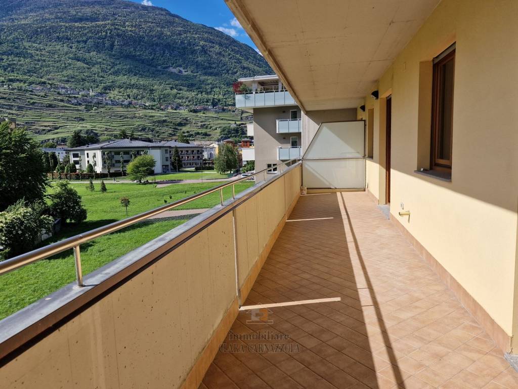 Appartamento a Sondrio in Via Giuliani, 16 - Foto 2
