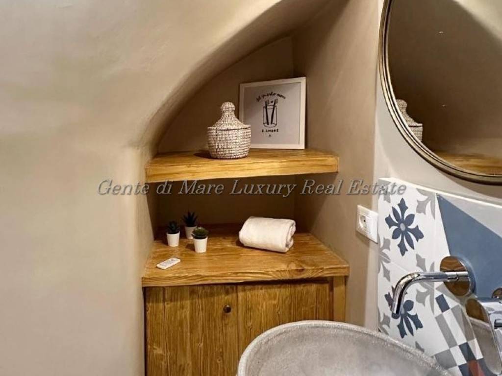 Casa indipendente a Ostuni in Via Continelli Bixio - Foto 4