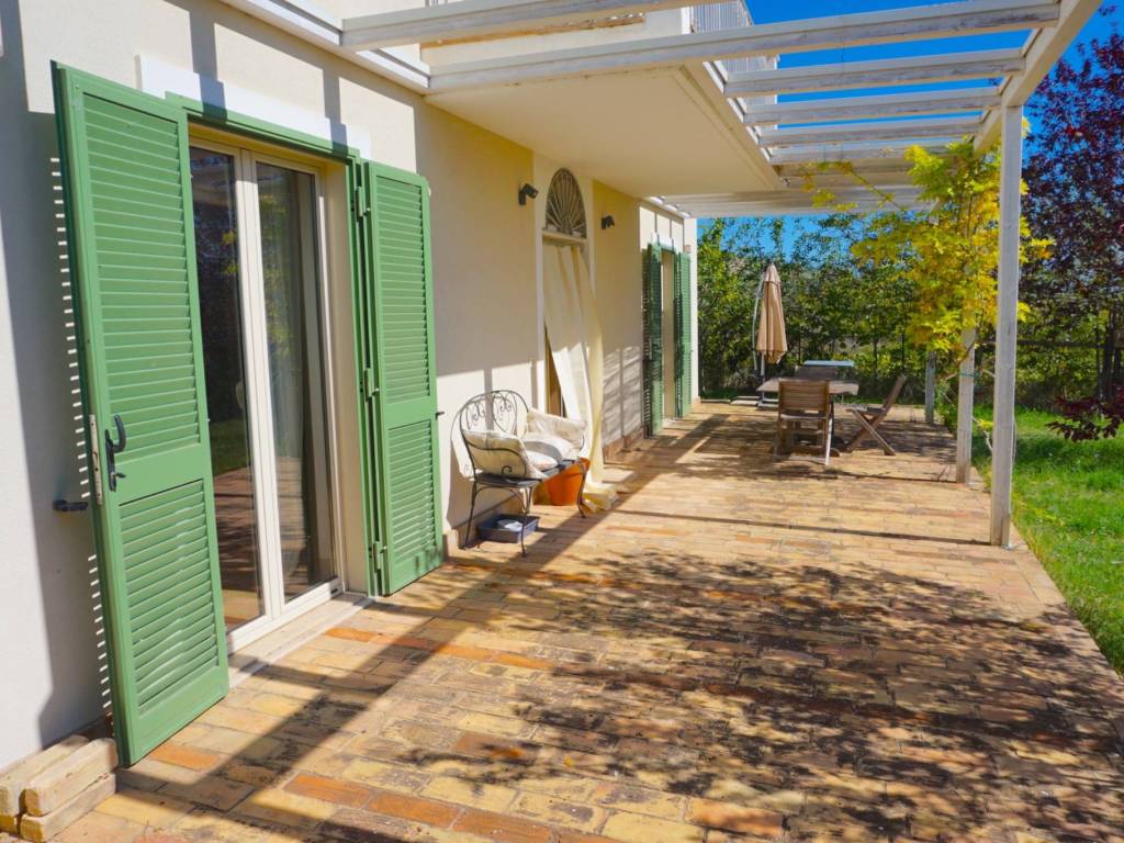 Villa a Roseto degli abruzzi in Località Tanesi - Foto 4