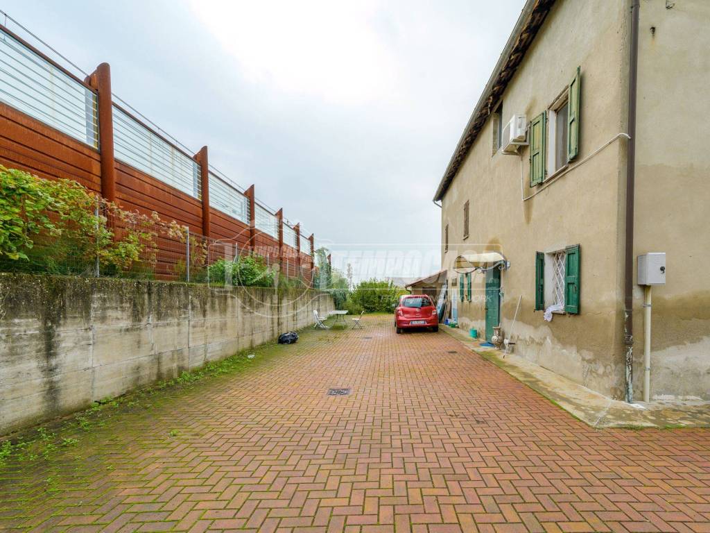 Casa indipendente a Casalgrande in Via Don Luigi Sturzo 10/H - Foto 2