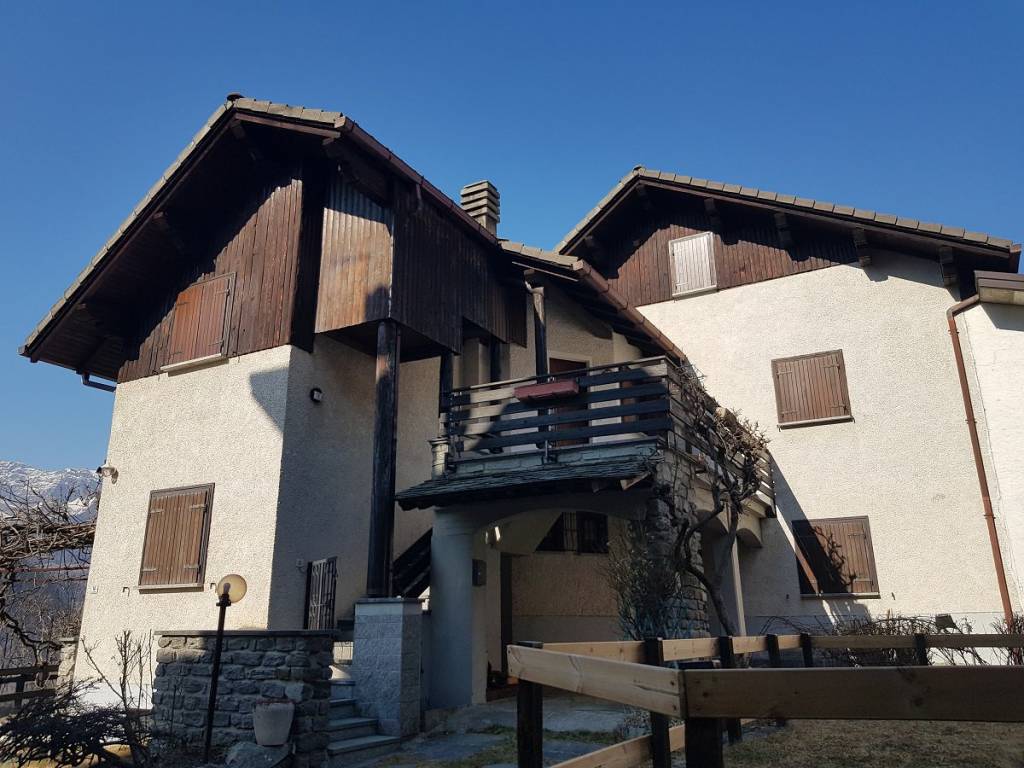 Appartamento a Caspoggio in Via Santa Elisabetta, 13 - Foto 1