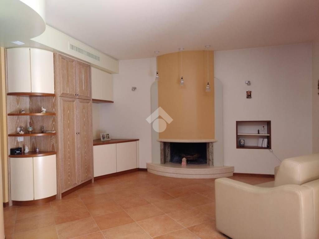 Villa a Bisceglie in VIA GIOVANNI BOVIO, 438 - Foto 2