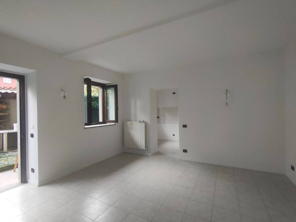 Appartamento a Lonate ceppino in Via Trento, 6 - Foto 4