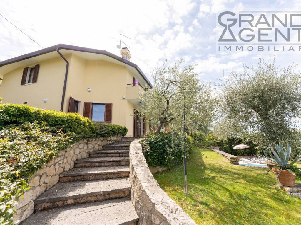 Villa a Torri del benaco - Foto 2