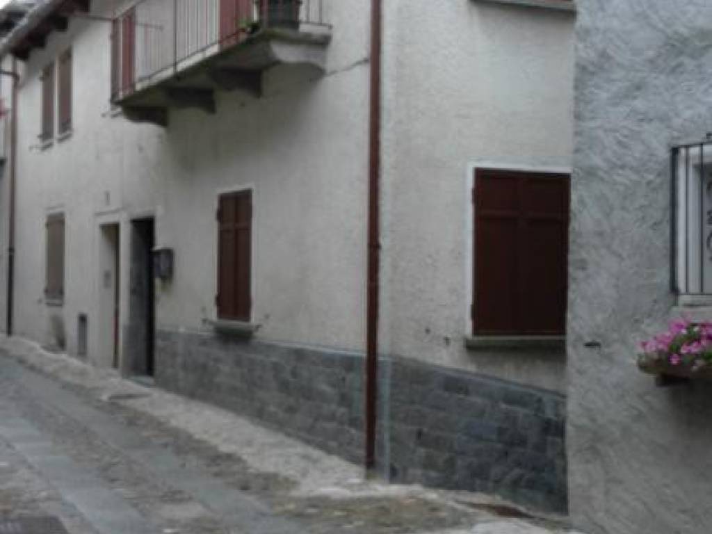 Appartamento a Druogno in Via Adorna, 12 - Foto 2