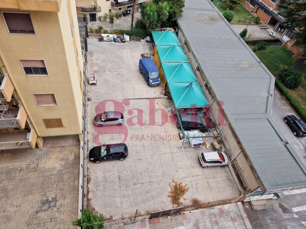 Box / garage a San nicola la strada in Via Virgilio, 10 - Foto 3