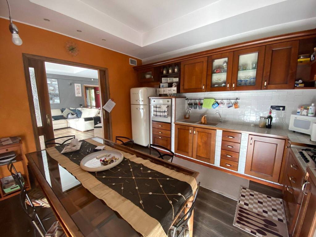 Villa a Boissano in Via Marici - Foto 3