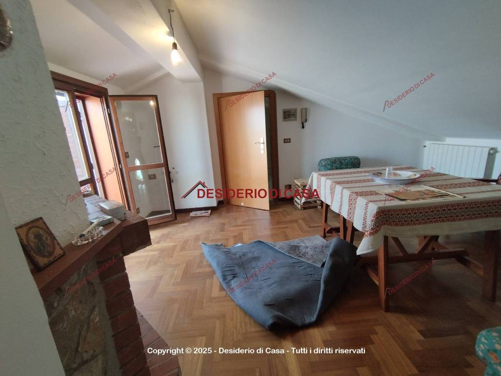 Appartamento a Geraci siculo in Viale Paolo Borsellino, 2 - Foto 2