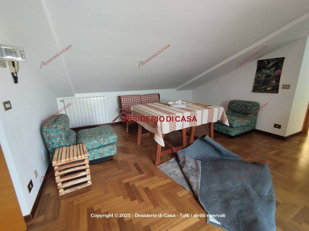 Appartamento a Geraci siculo in Viale Paolo Borsellino, 2 - Foto 5