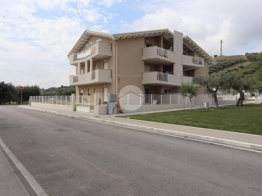 Appartamento a Tortoreto in Via Giovanni Ricci, 18 - Foto 3