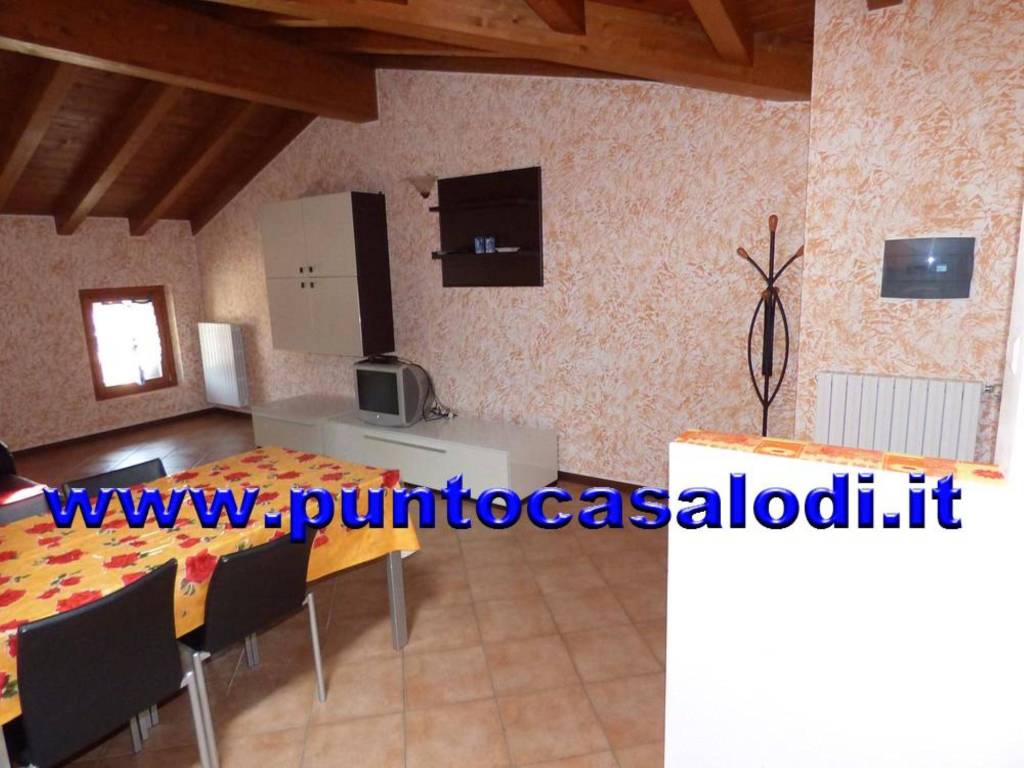 Attico / mansarda a Borghetto lodigiano in Borghetto Lodigiano - Foto 5