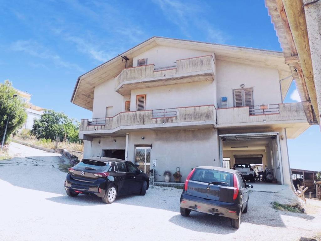 Villa a Atri in Via Borgo Nuovo - Foto 2