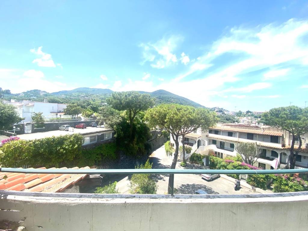 Appartamento a Ischia in Via G. Casciaro, 59 - Foto 3