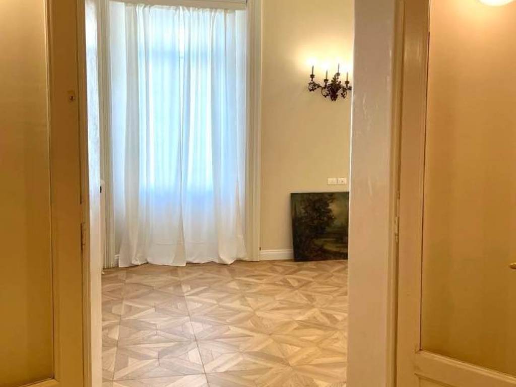 Appartamento a Reggio emilia in Piazza del Monte - Foto 4