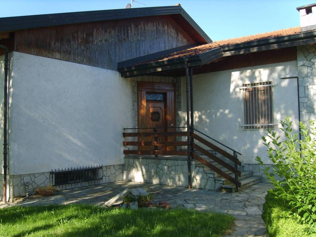 Villa a Villa san secondo in VIa Cesare Battisti - Foto 4