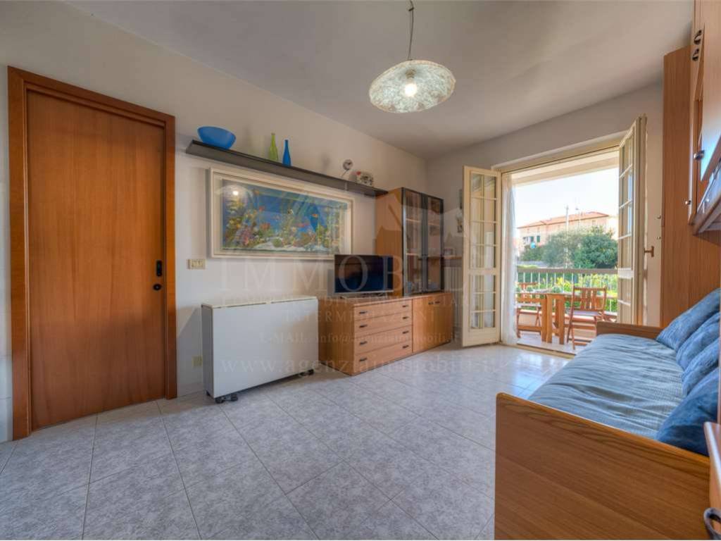 Appartamento a Diano marina in Via Colombera , 12 - Foto 2