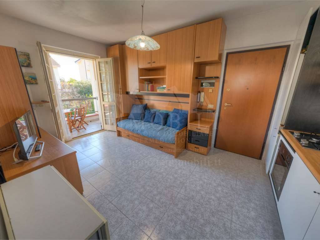 Appartamento a Diano marina in Via Colombera , 12 - Foto 4