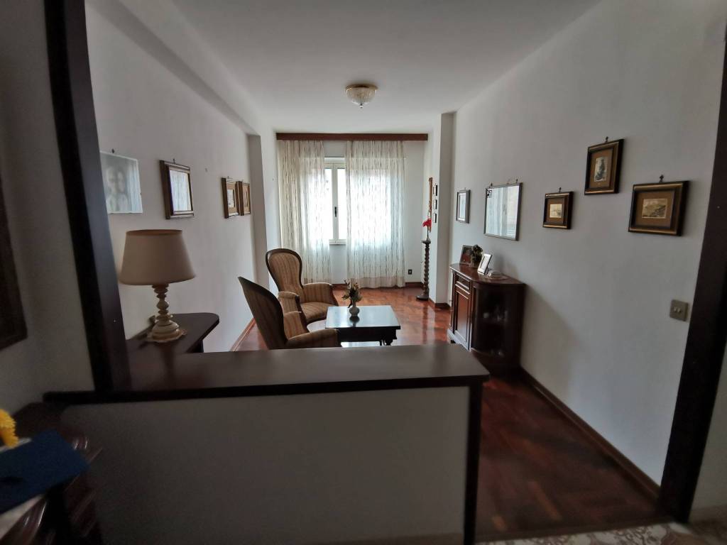 Appartamento a Orbetello in Piazza del Plebiscito - Foto 3