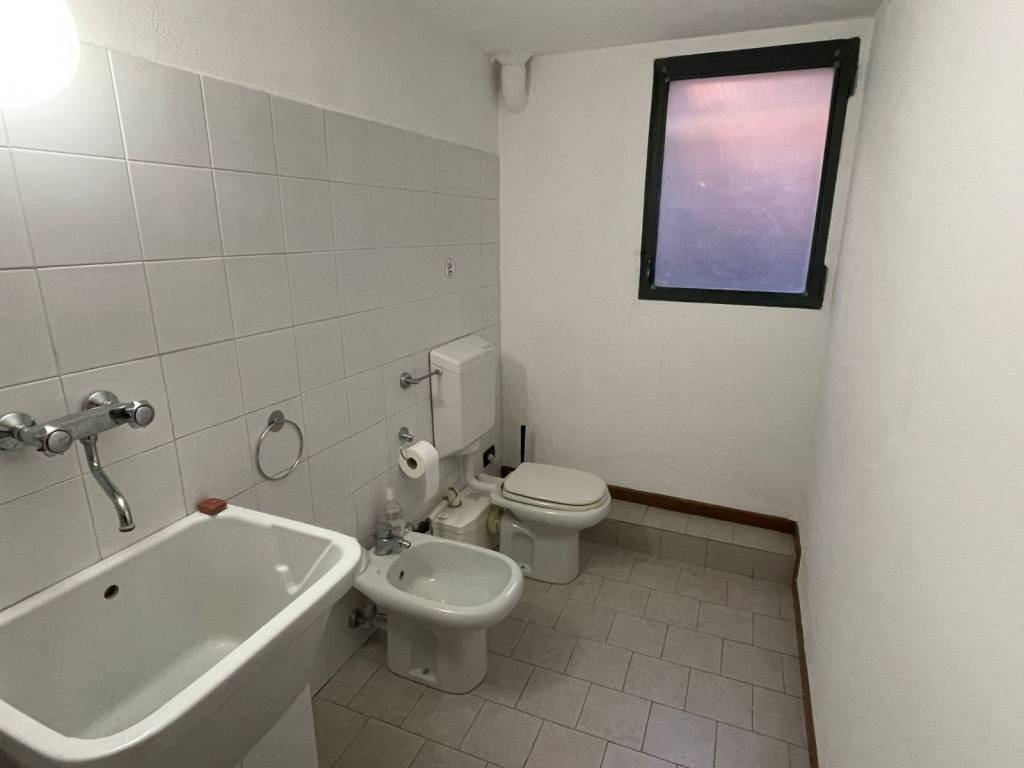 Casa indipendente a Imbersago in Via Castelbarco - Foto 3