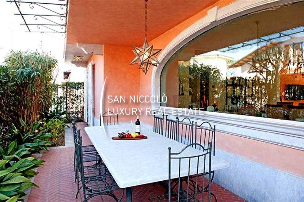 Villa a Forte dei marmi in Via Niccolò Machiavelli - Foto 2