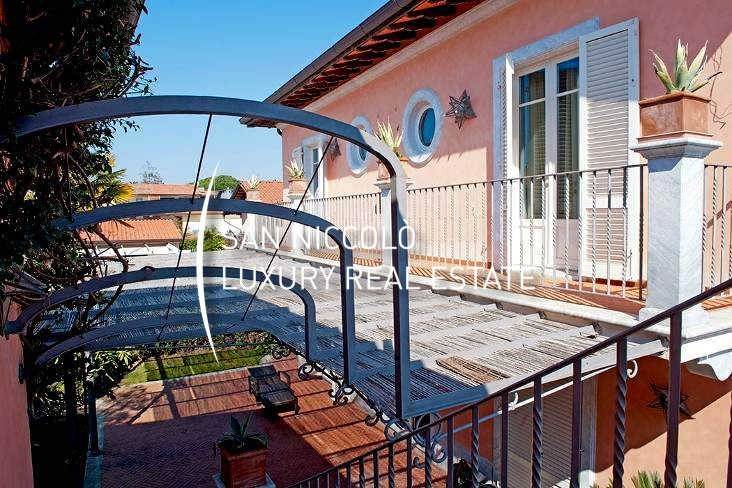 Villa a Forte dei marmi in Via Niccolò Machiavelli - Foto 4